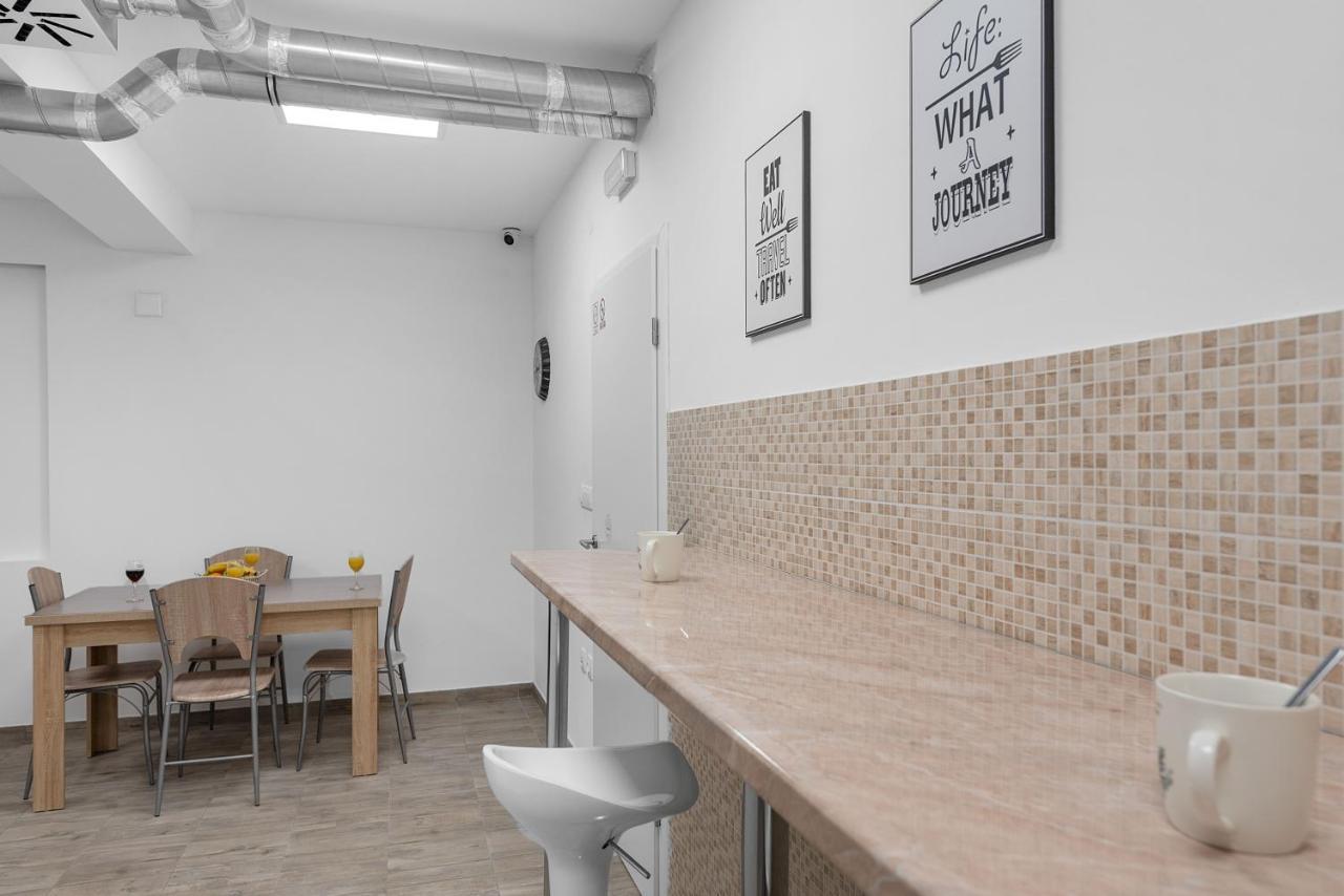 Hostel Elli Сплит Екстериор снимка