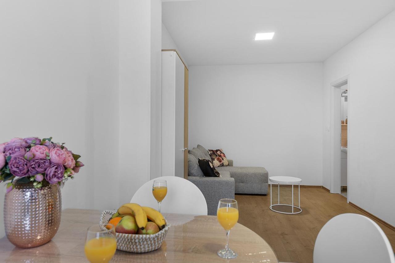 Hostel Elli Сплит Екстериор снимка